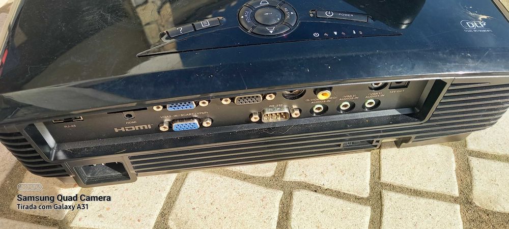 Optoma EX615 XGA – Projetor Profissional 3.500 Lumens Ansi
