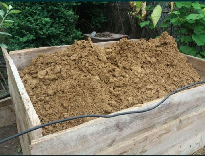 Безкоштовно   глина бой на підсипку