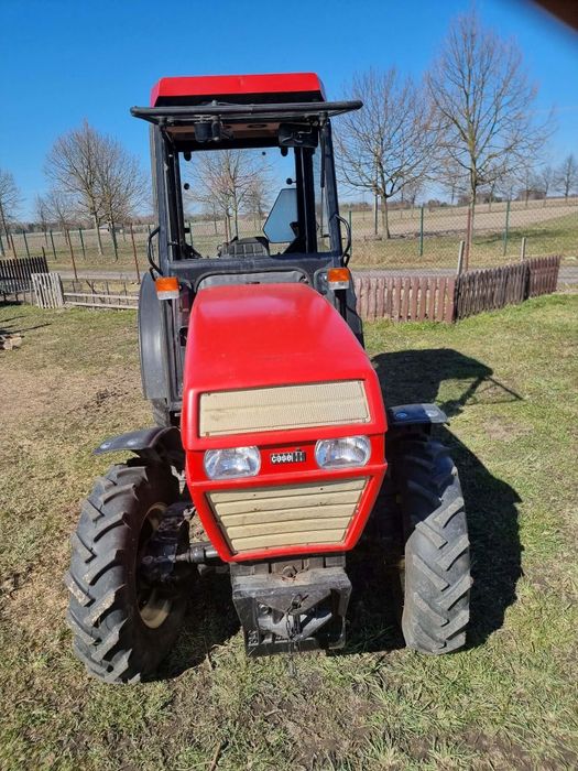 Case  International 2140