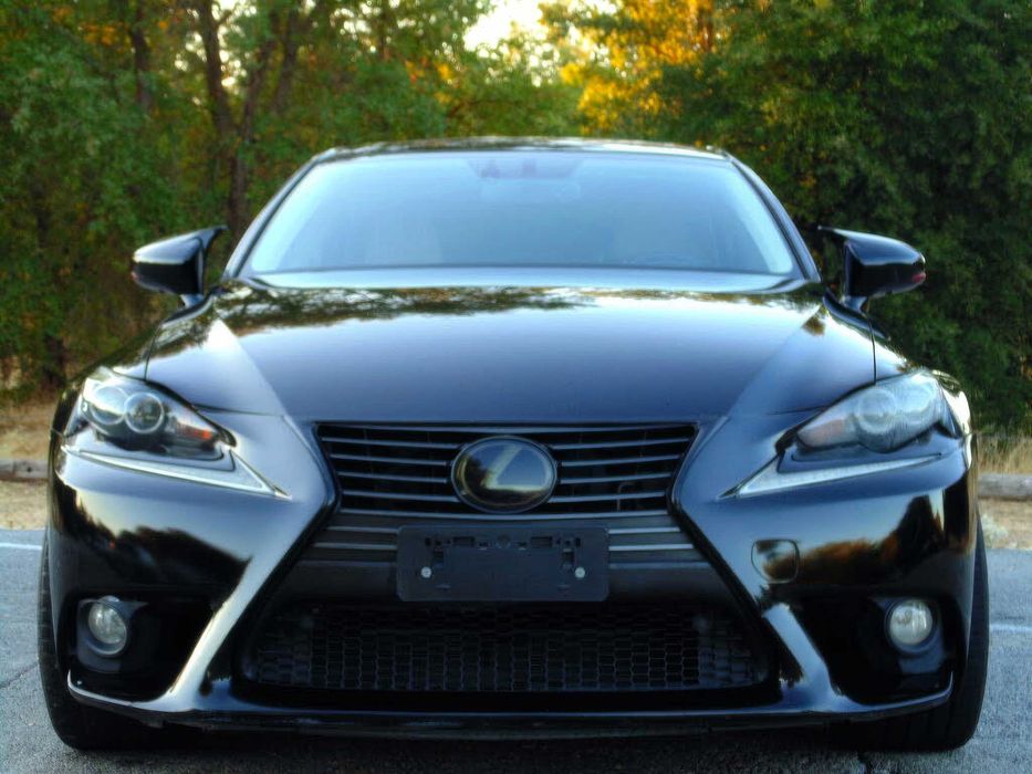 Lexus IS 250      2014