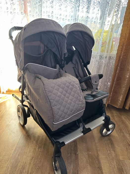 Прогулянкова коляска для двійні CARRELLO Connect CRL-5502 Cotton Beige  + дощовик