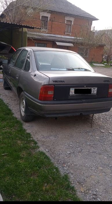 Opel Vectra A 1992