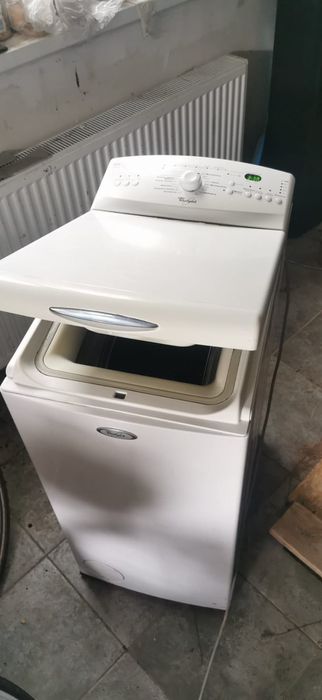 Sprzedam pralkę Whirlpool na cześći