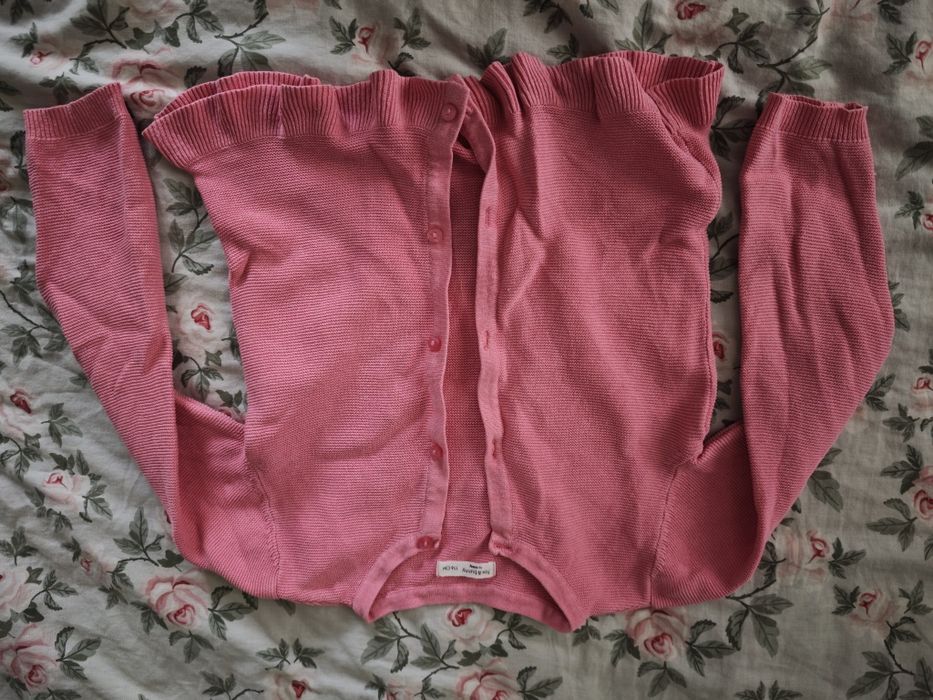 Sweter sweterek z falbanką Sinsay