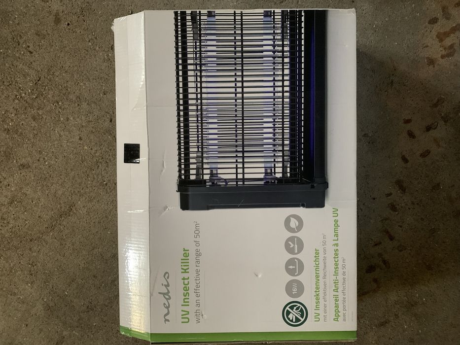 Luz  UV mata insectos novo em caixa