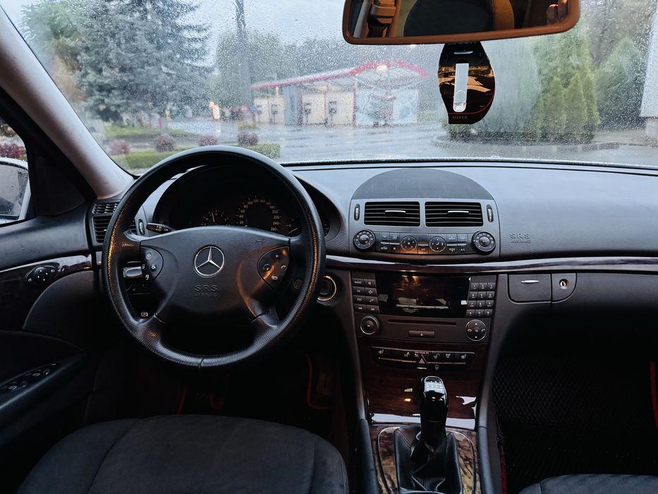 Mercedes-Benz Е211 1.8 Kompressor