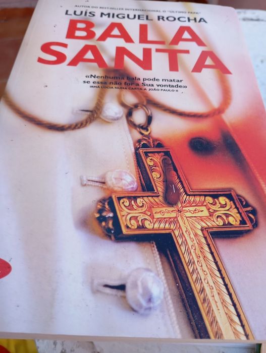 Livro Bala Santa