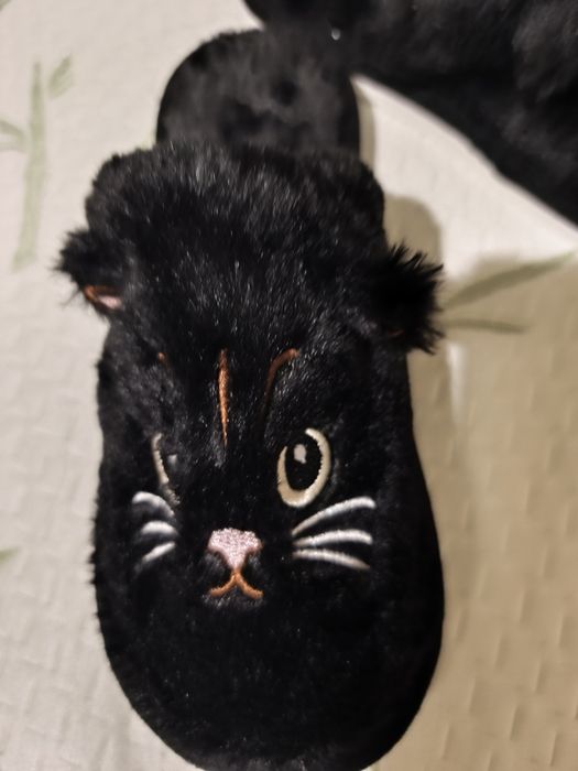 Ciepłe papcie damskie rozm 39