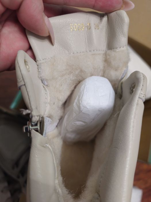 Ботинки зимние, натуральная кожа и натуральный  мех,  новые