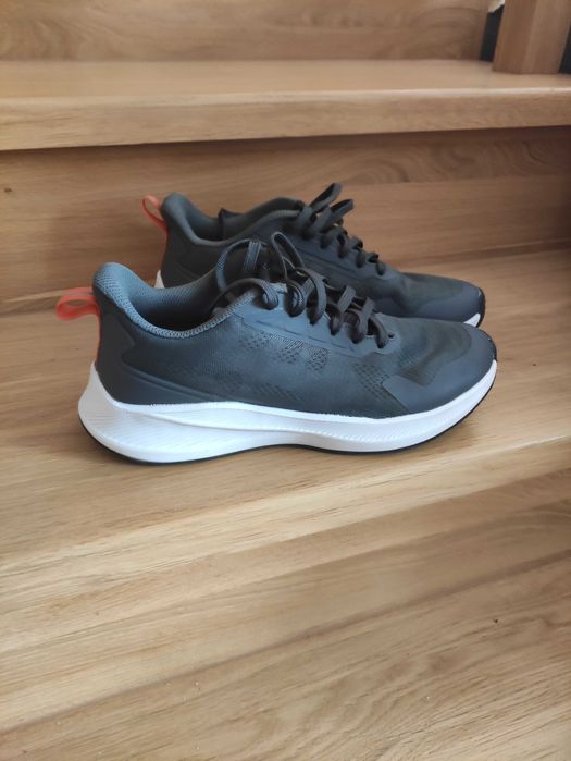 Buty sportowe męskie