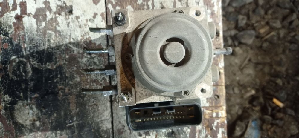 Блок abs Nisan x- trail t 30 2.2 D.