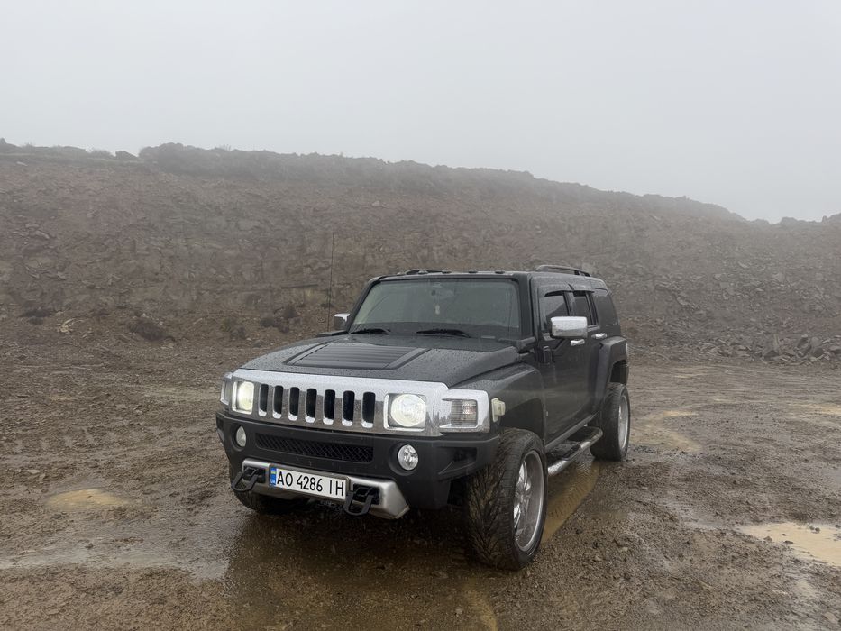 Hummer H3, офіційний