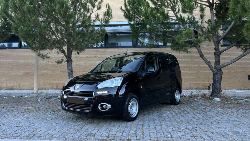 Peugeot Partner 1.6 hdi 3 lugares  ( VENDIDA )
