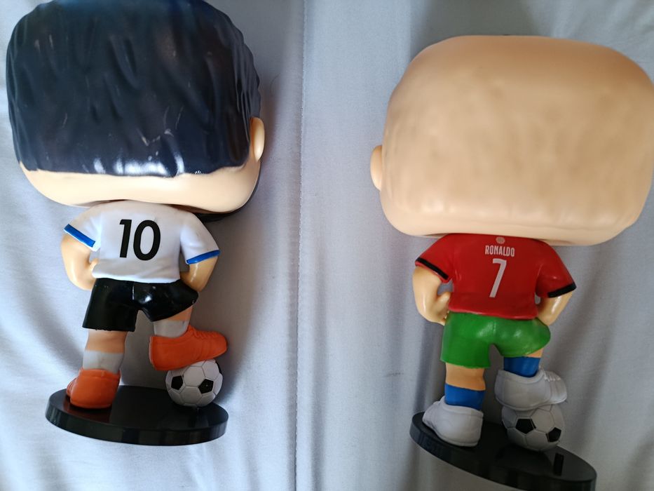 Pop figures Ronaldo e Messi - 23 cm