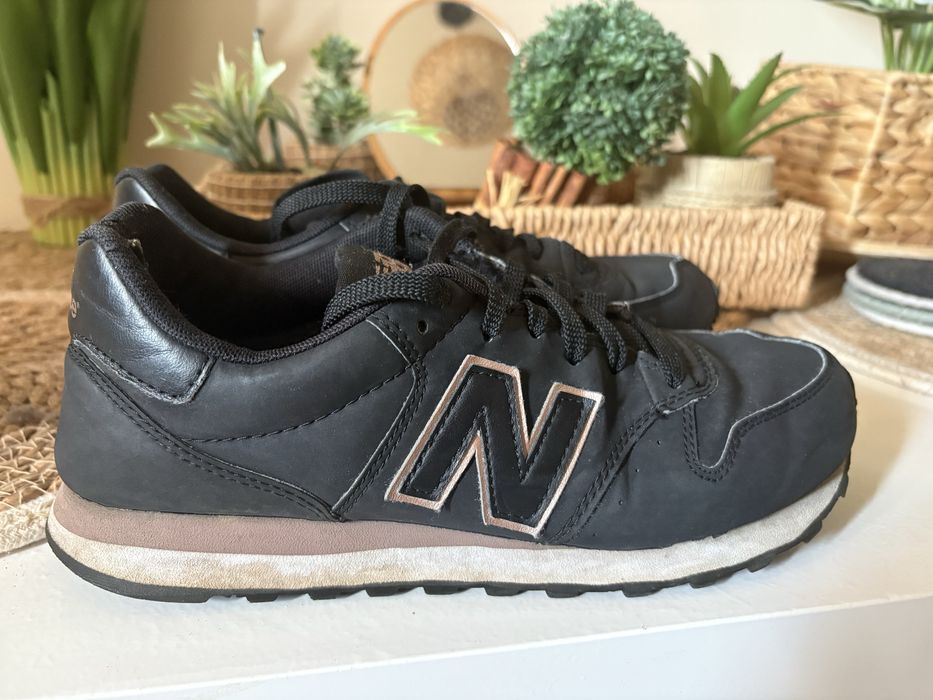 Sneakersy damskie New Balance 39 25cm