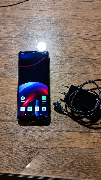 Telemóvel Alcatel 1s