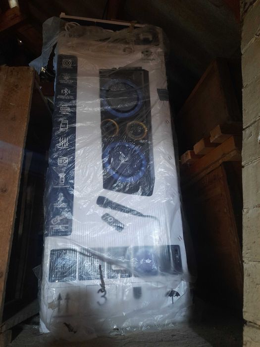 Великі мощні колонки