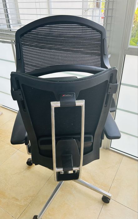 Fotel ergonomiczny mPosition