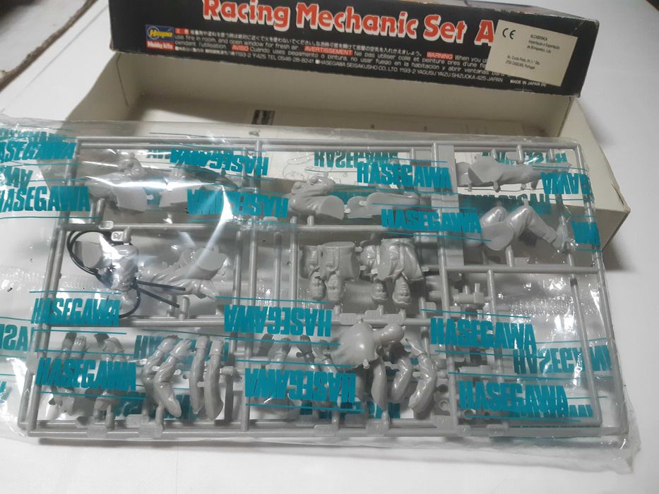 Hasegawa Racing Mechanic Set A 1/24