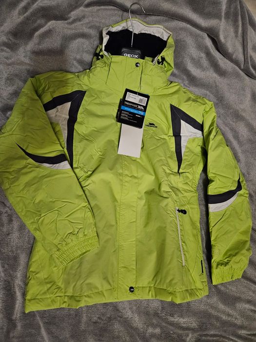 Нова куртка Trespass M