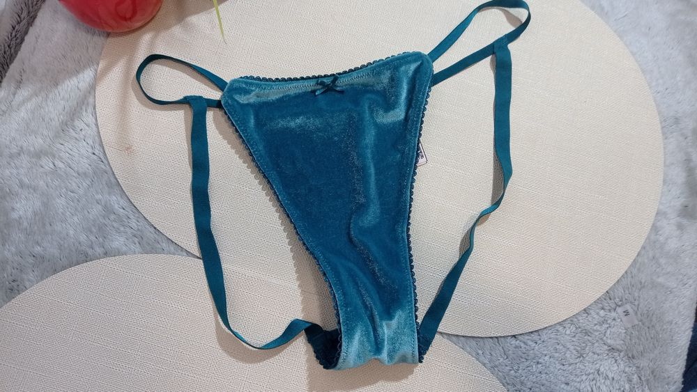 L nowe Victoria's Secret majtki strappy