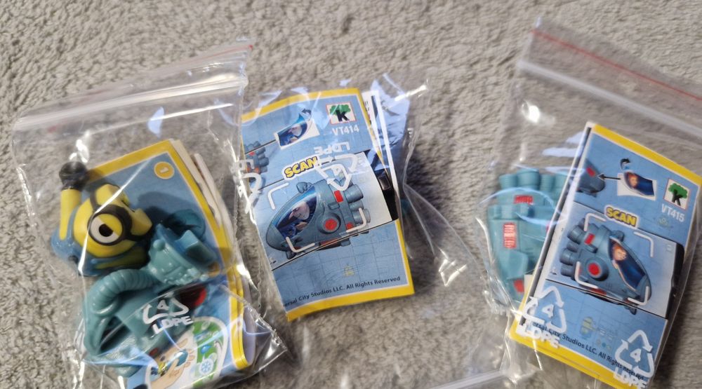 Minionki w kosmosie figurki z Kinder niespodzianka