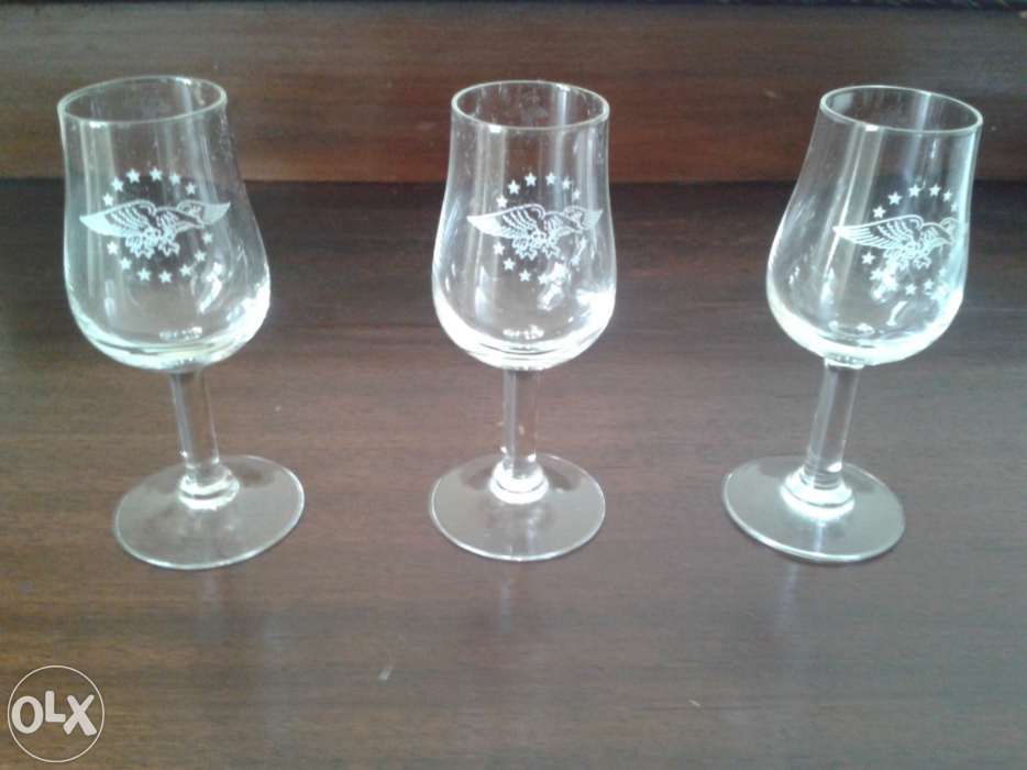 Cálices antigos de coleção. Edição limitada