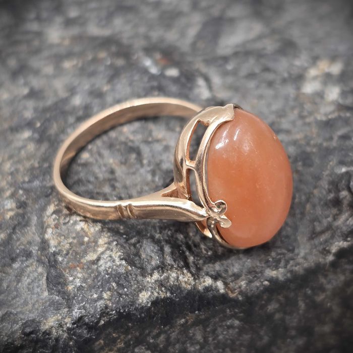 Stary Złoty Pierścionek Z Karneolem Próba 583 14K Waga 4g Rozmiar 12