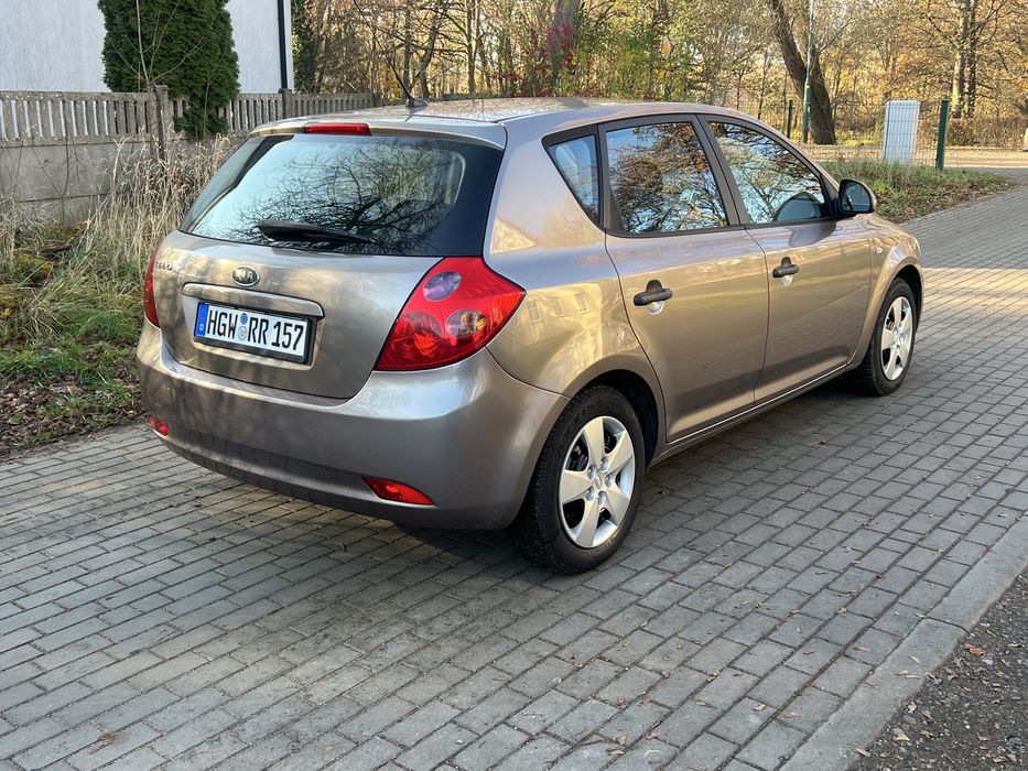 Kia Ceed 1.4  Super Stan