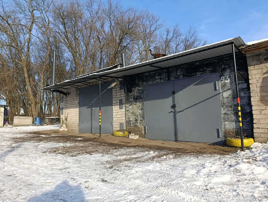 Продам 2гаражі разом