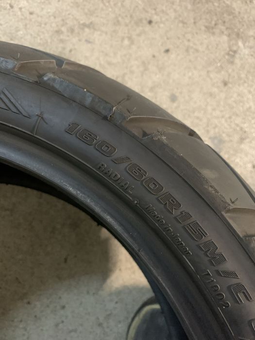 Pneus de moto usados