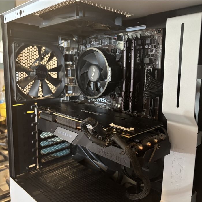PC GAMING - ryzen 9 3900x + RTX 2070super + 16GB RAM