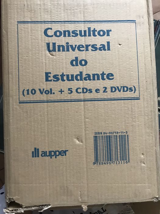 Enciclopedia , conjunto de 10 livros e 5 cd e 2 dvd