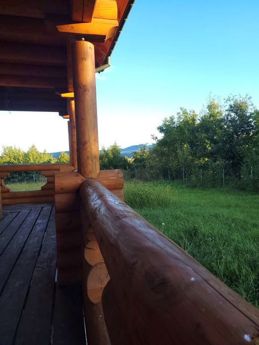 Будинок з дерева,новий у мальовничомуі затишному районі ,краєвид 10з10