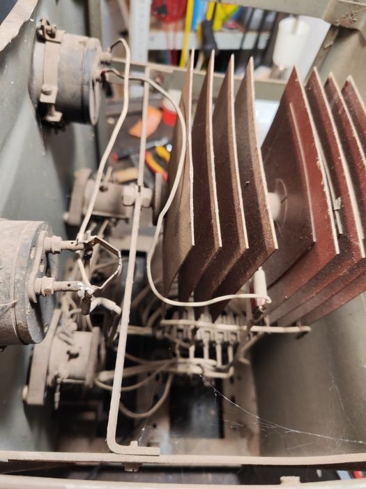 Prostownik selenowy BMZ-24