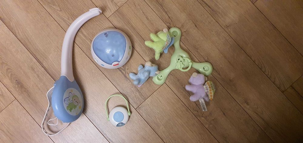 Karuzela na łóżeczko 3w1 Fisher Price pilot bdb stan