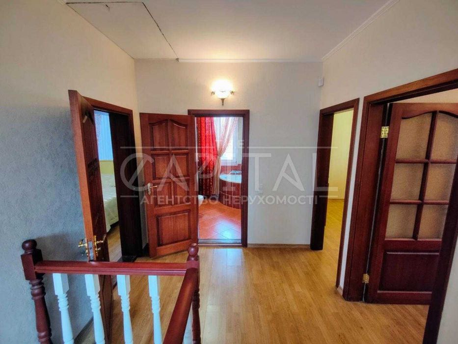 Продажа дома, Гатное, генератор , газ, 15-20 мин пешком м. Теремки
