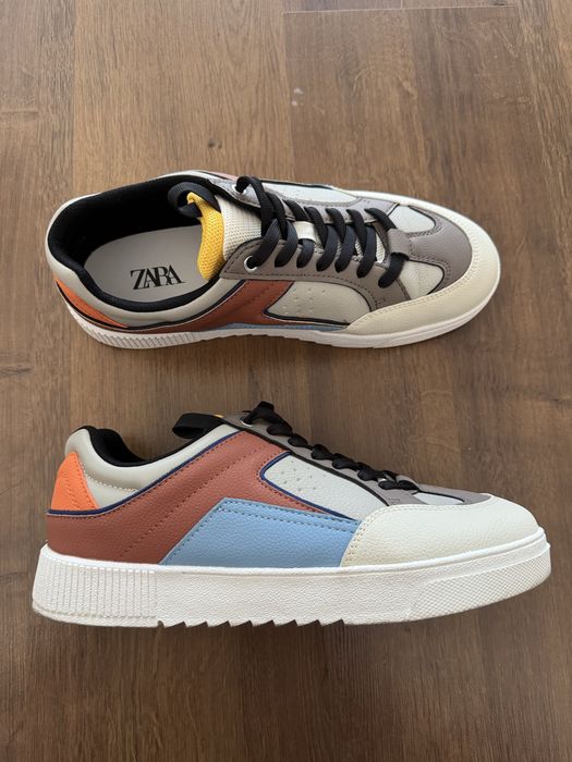 Кросівки Zara ( 2216/820/202 ) , EUR 41