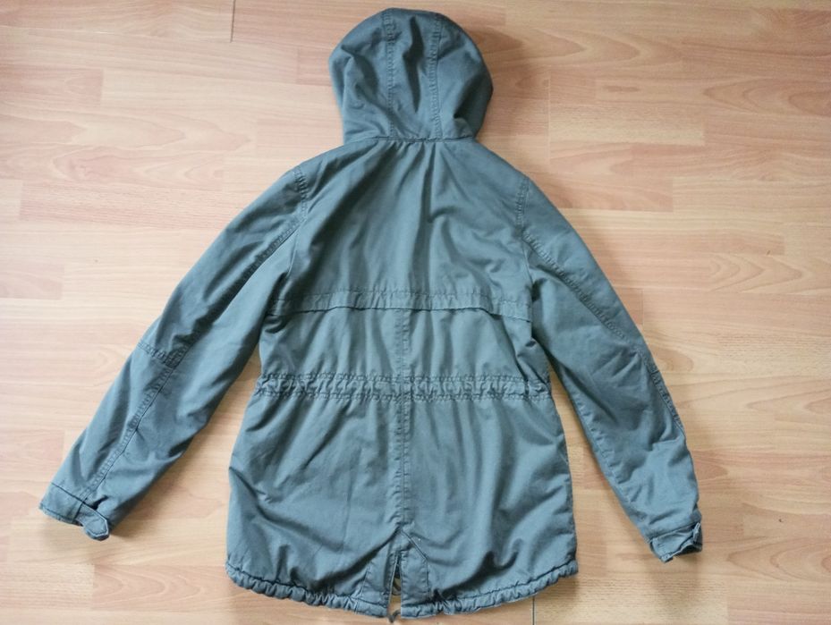 Жіноча зимова куртка.як нова