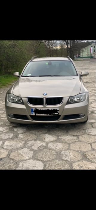 BMW 318i Touring