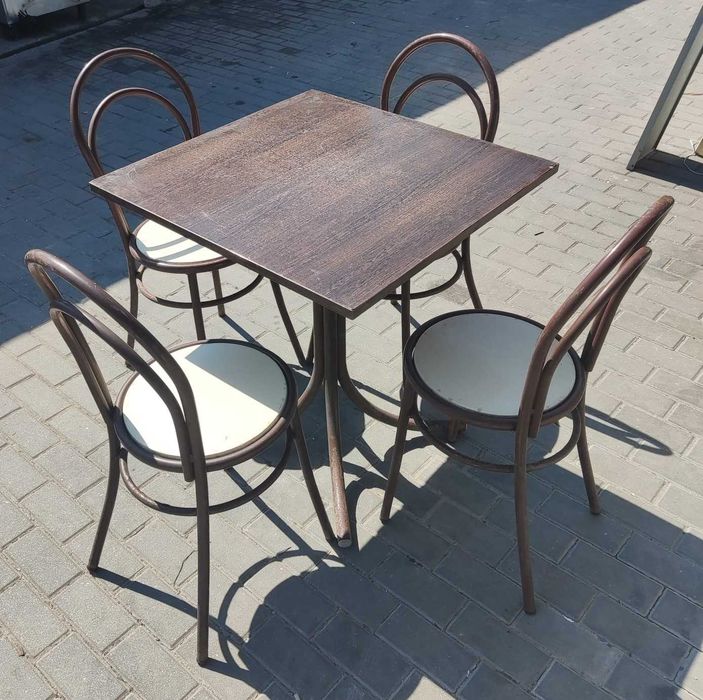 3 Conjunto mesas + cadeiras - LIQUIDAÇÃO