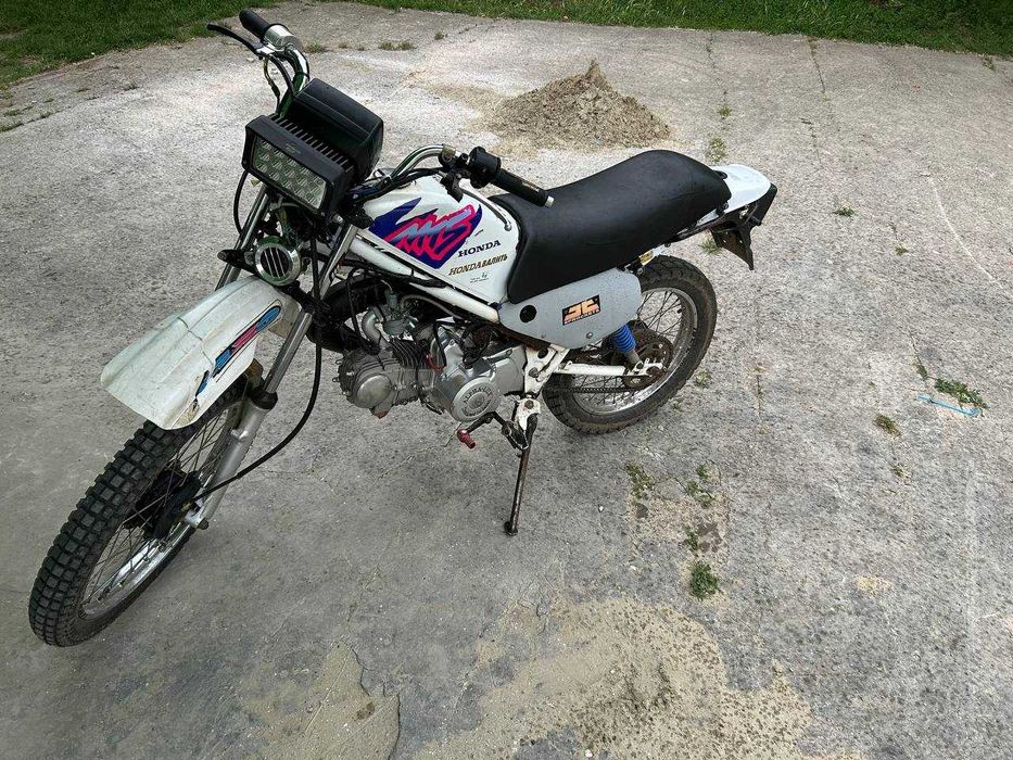 Мотоцикл хонда 125