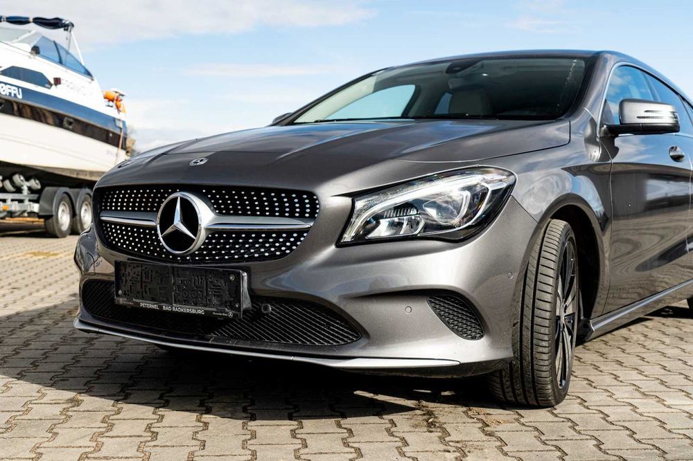 Piękny Mercedes-Benz CLA