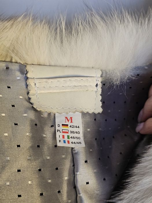 Naturalne futro lisa polarnego