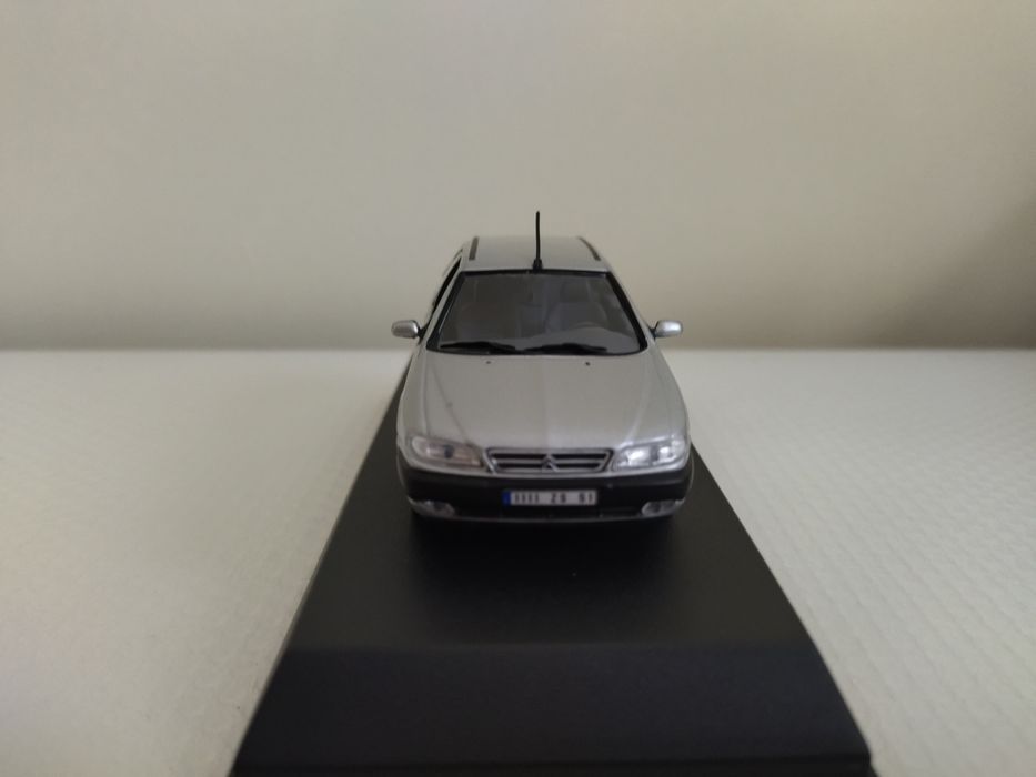 Miniatura Citroen Xsara Break 1/43 Nova