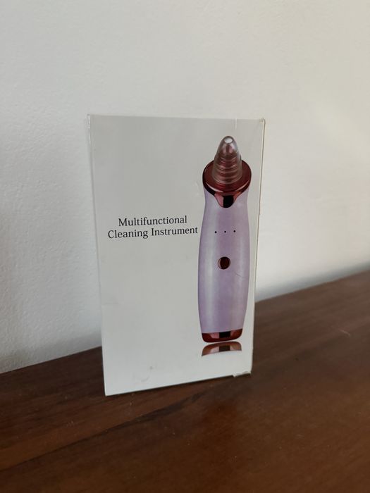 Urzadzenie do oczyszczania twarzy