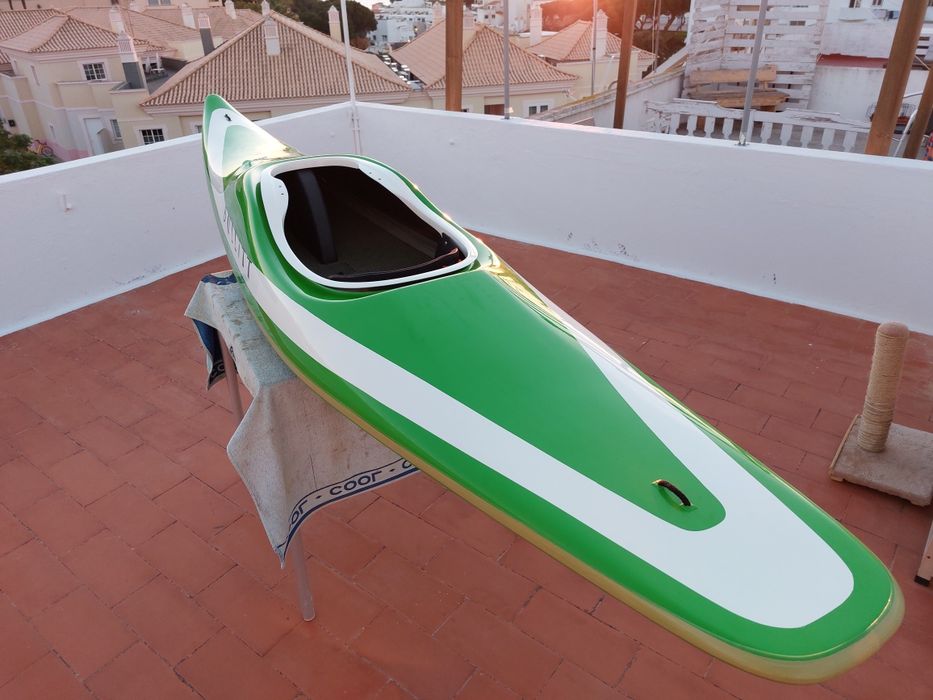 Surf Kayak Mega Bullit carbono kevlar 3mts