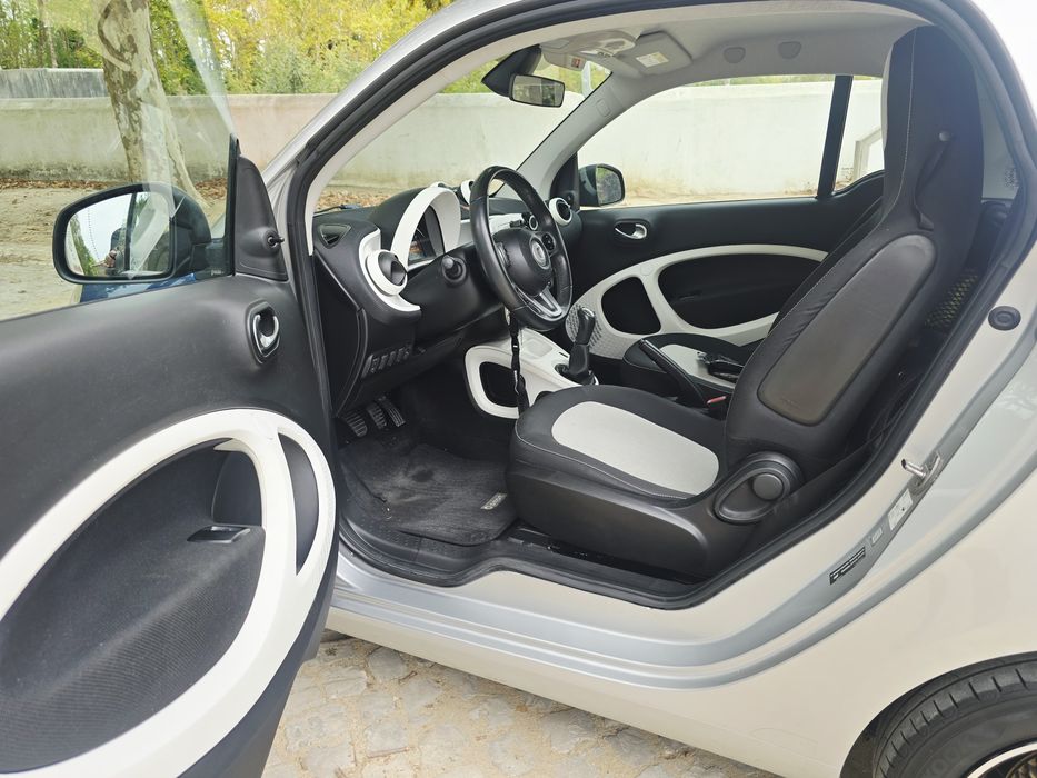 Vendo Smart Fortwo 1.0, gasolina