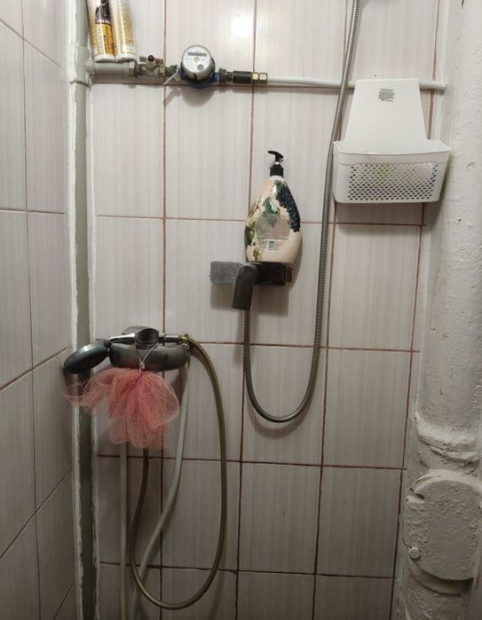 Продаж двох кімнат