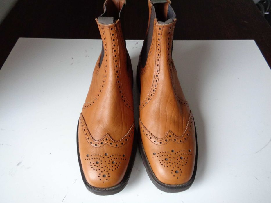 Sztyblety brogsy Hoggs 44/10 j Loake Barker Grenson